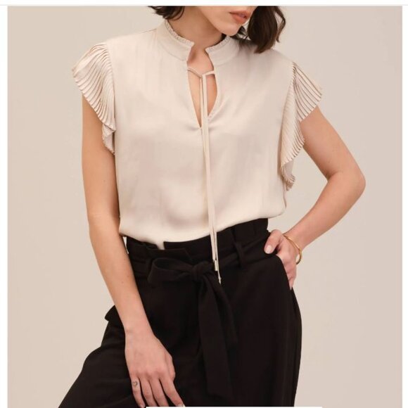 NWT Tahari Pleated Flutter Tie Neck Blouse Forest Grass Green - Picture 2 of 12